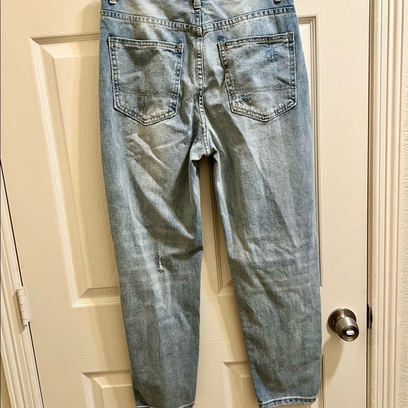 SHEIN High Waist Mom Jeans - Picture 3 of 5